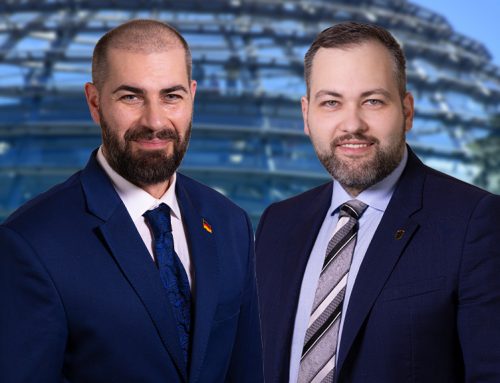 EU-Parlament bringt Chatkontrolle mit fragwürdigen Verfahrenstricks auf den Weg